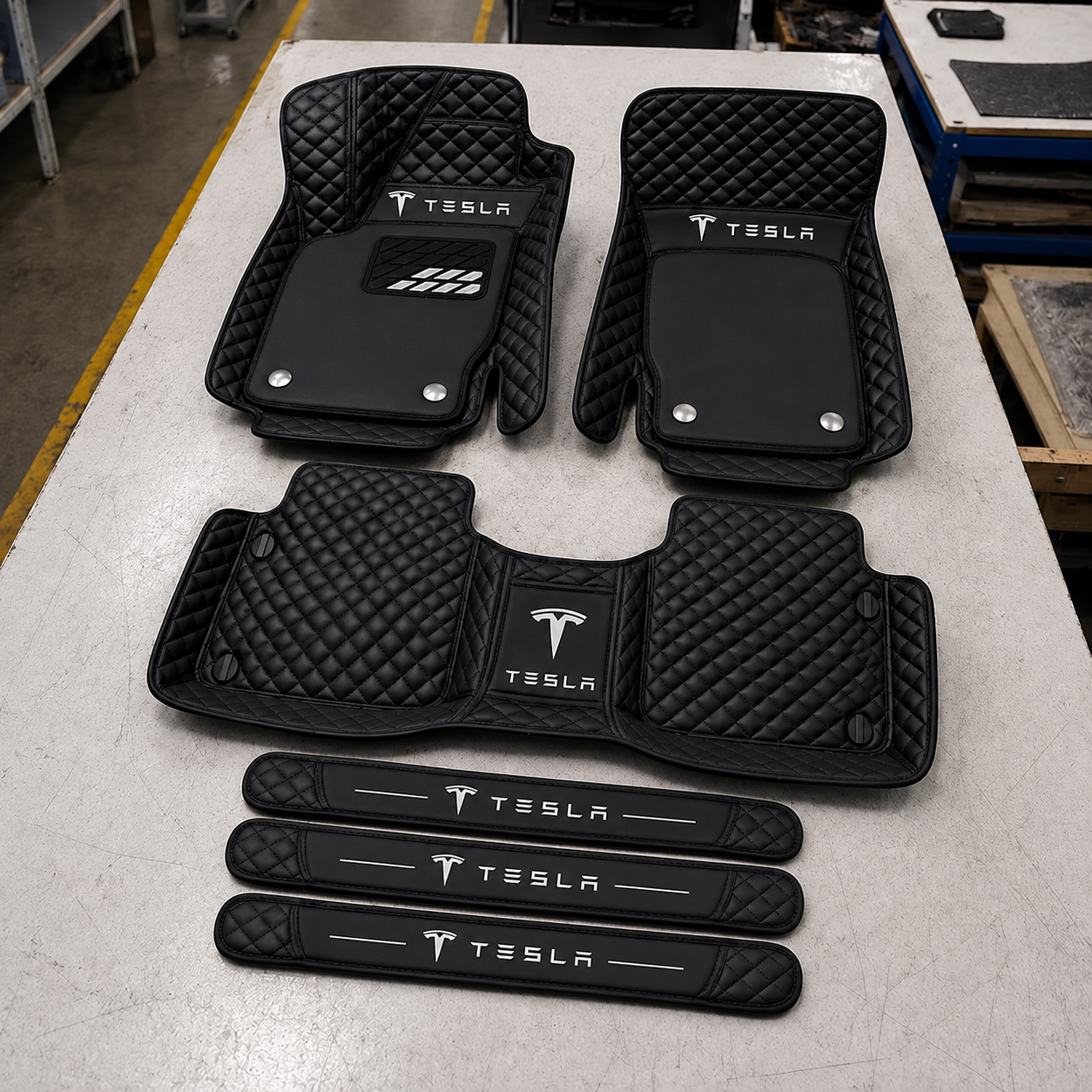 Premium Genuine Leather Car Mat Set — Elegant Protection for Your Vehicle